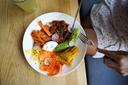 What Should I Eat on a Diet? A No-Nonsense Guide to Building Your Plate