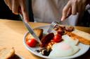 How Much Calories Should Breakfast Be?