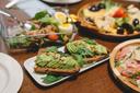 How Many Calories Should I Have for Dinner?