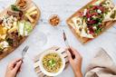 How many calories should you consume per meal?