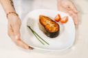 What Should I Eat to Lose Fat and Gain Muscle at the Same Time?
