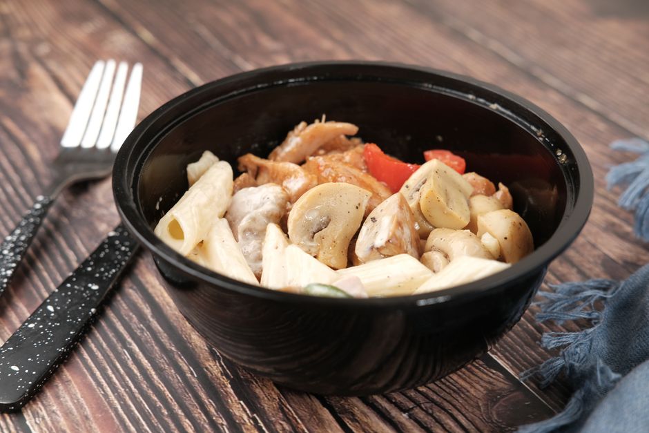 Mediterranean Chicken Bowl - Perfect Lose Weight Meal Prep Recipe